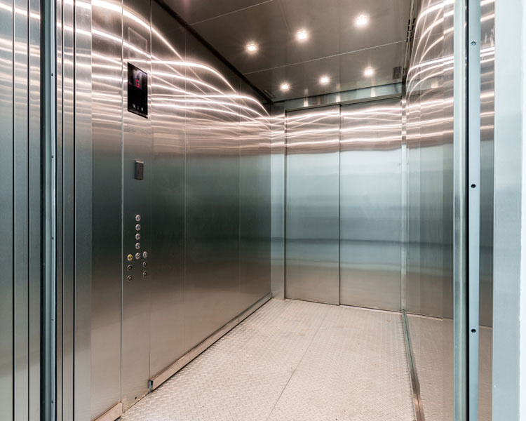 Thang máy tải hàng Đại Việt được trang bị các thiết bị an toàn