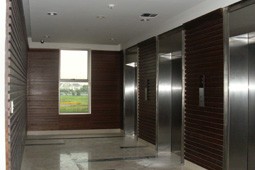 Thang máy tải khách Đại Việt được trang bị các thiết bị an toàn